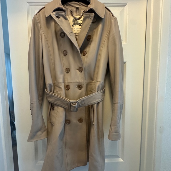 Burberry 100% Lambskin Leather Trench Coat – Taupe, Size 8 (Made in Italy) - Picture 1 of 10